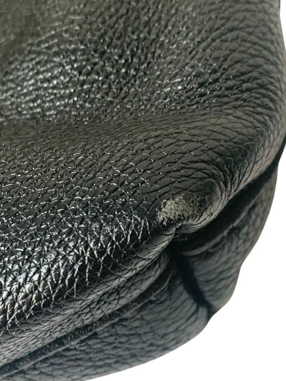 Roots Soft Black Pebbled Leather Crossbody Villager Purse With Adjustable Strap - Picture 6 of 9